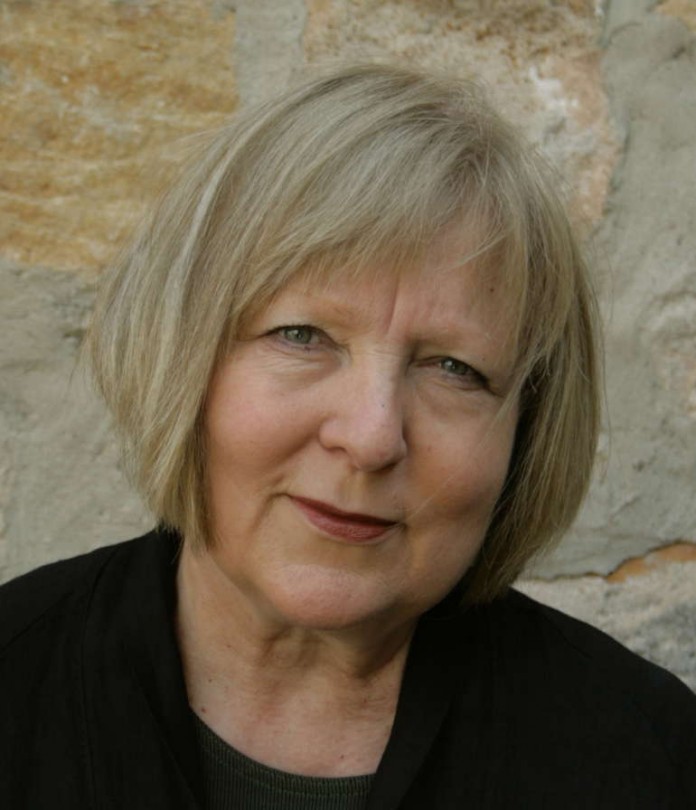Die Künstlerin Madeleine Dietz
